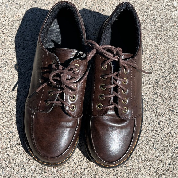 Boots - Picture 2 of 3